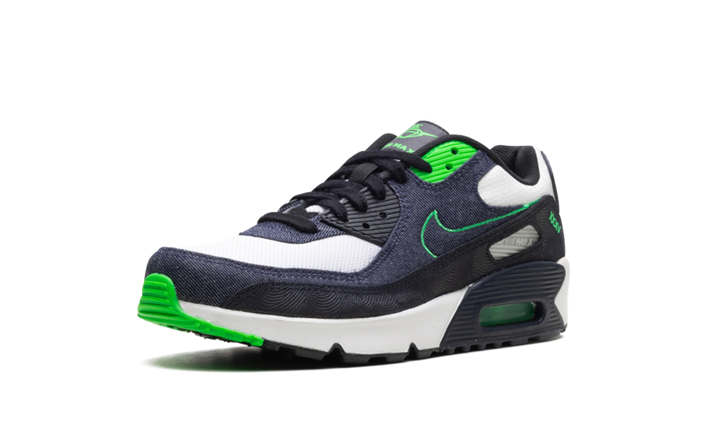 "Scream Green" AIR MAX 90 LTR SE GS DN4376 001 - product image from the listing.