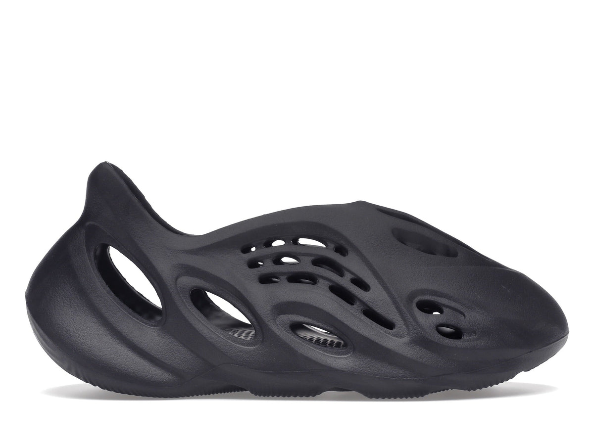 Onyx Yeezy Foam RNNR - product photo shown in the listing for this item.