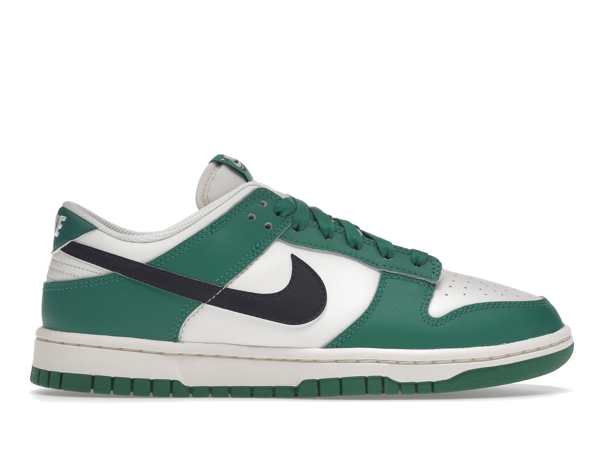 Dunk Low - Malachite Green Lottery - product image from the listing.