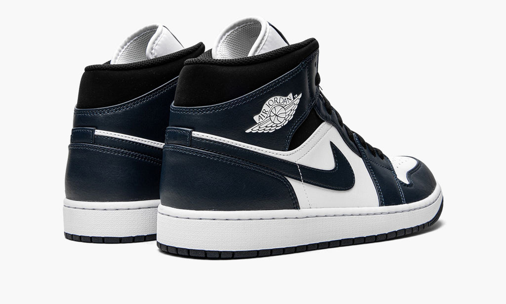 Jordan 1 Mid Armory in Navy - product image from the listing.