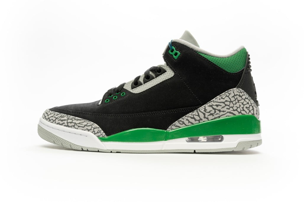Jordan 3 Retro Pine in Green - product image from the listing.