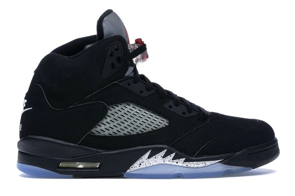 Black Metallic (2016) - Jordan 5 Retro - product image from the listing.