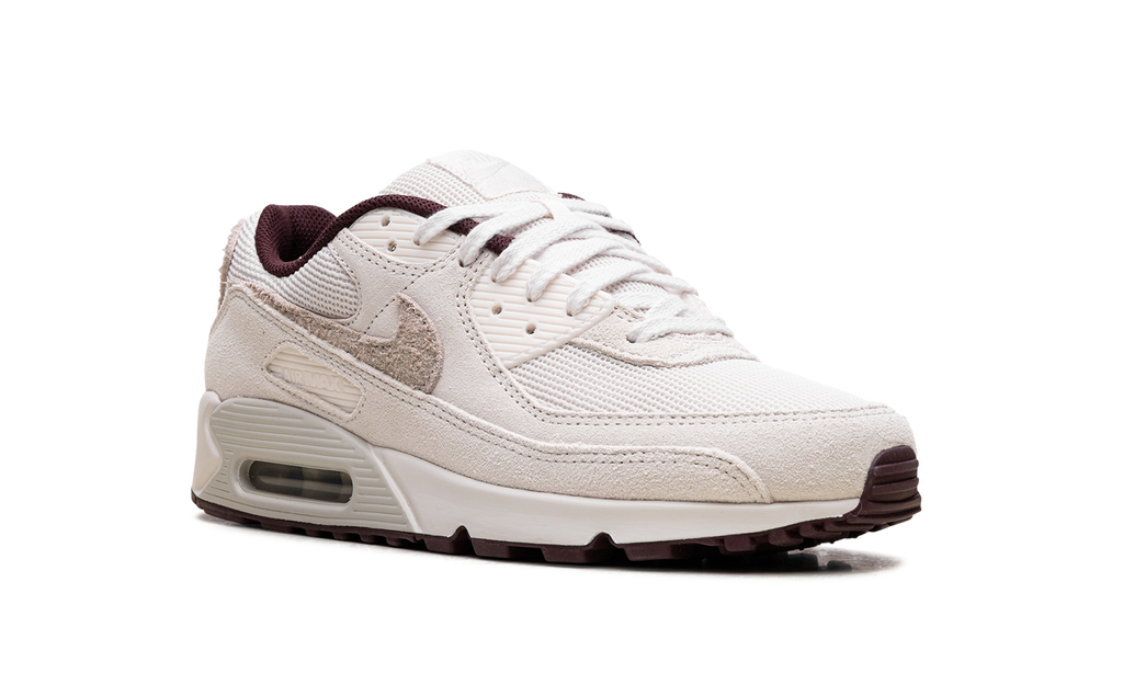 "Sail Burgundy Crush" Air Max 90 PRM HQ1712 001 - product image from the listing.