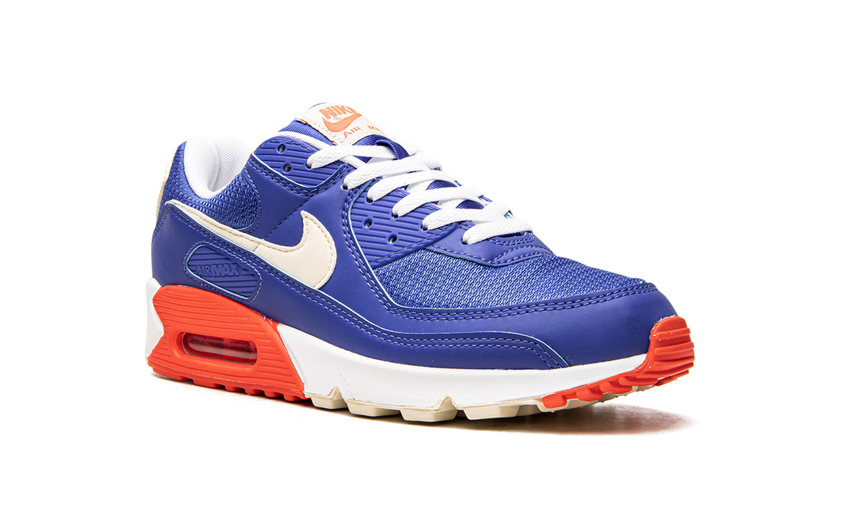 DM8316 400 - Air Max 90 - product photo shown in the listing for this item.