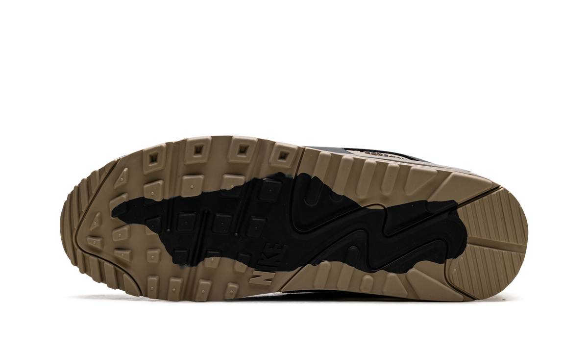 "Cacao Wow" Air Max 90 FD5810 201 - product image from the listing.