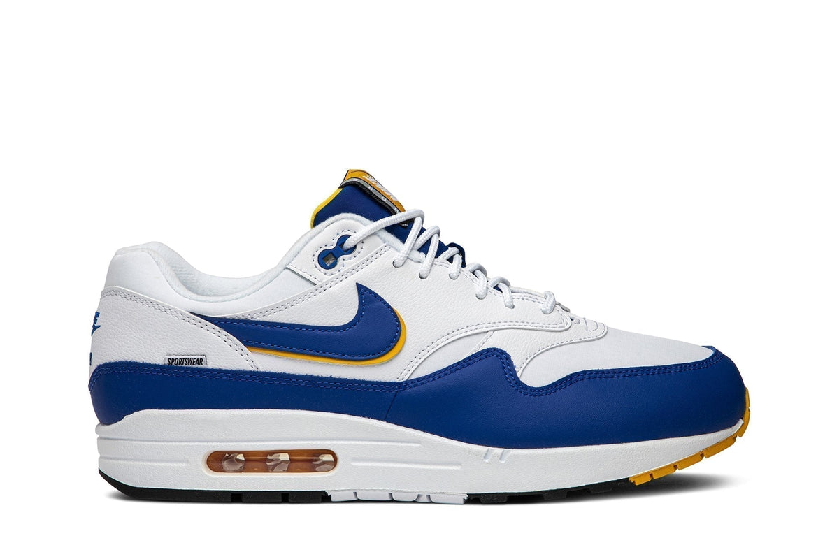 Windbreaker - Nike Air Max 1 SE - product image from the listing.