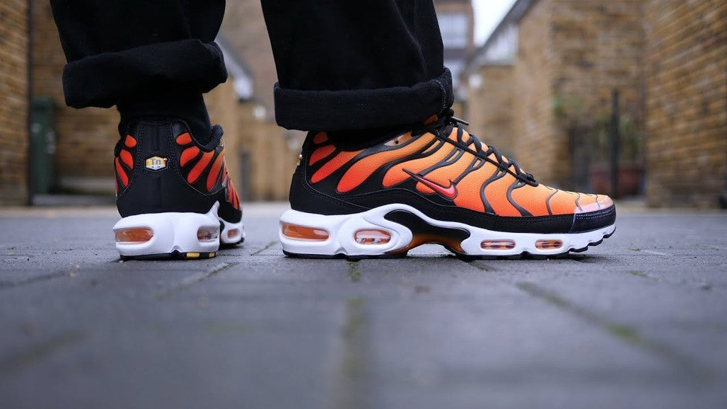 Sunset - Nike Air Max Plus OG - product image from the listing.
