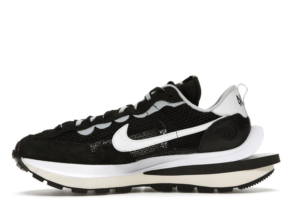 Nike Vaporwaffle sacai in Black White - product image from the listing.