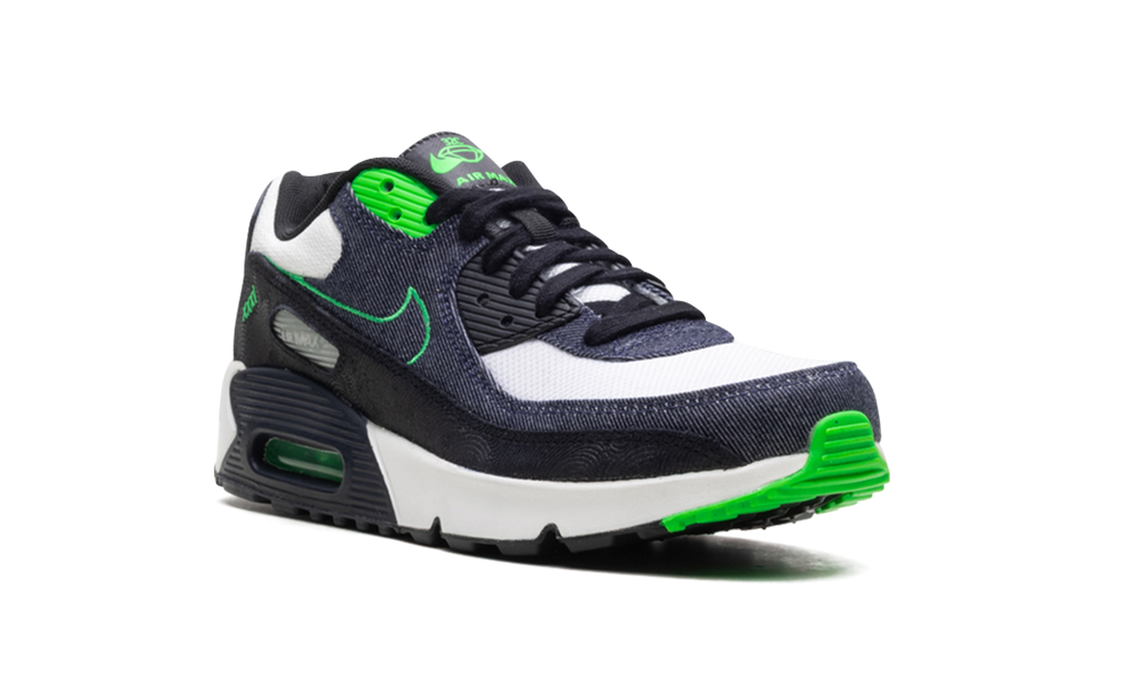 "Scream Green" AIR MAX 90 LTR SE GS DN4376 001 - product image from the listing.