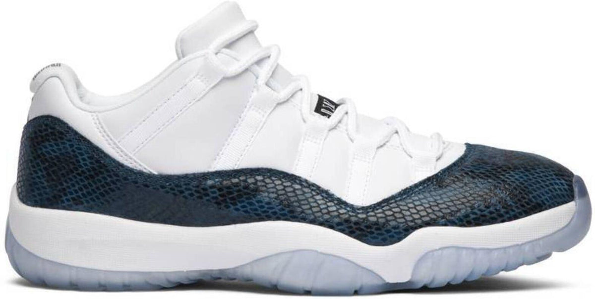 Jordan 11 Navy Snakeskin - Size 9 - product image from the listing.