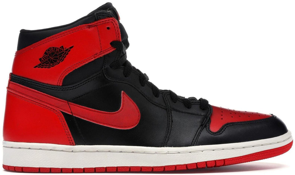 Air Jordan 1 Retro 2001 Bred VNDS - Size 12 - product image from the listing.