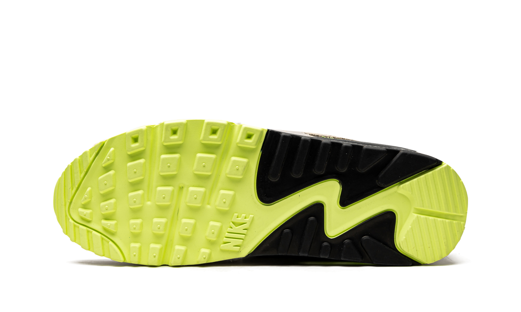 "Volt Duck Camo" Air Max 90 CW4039 300 - product image from the listing.
