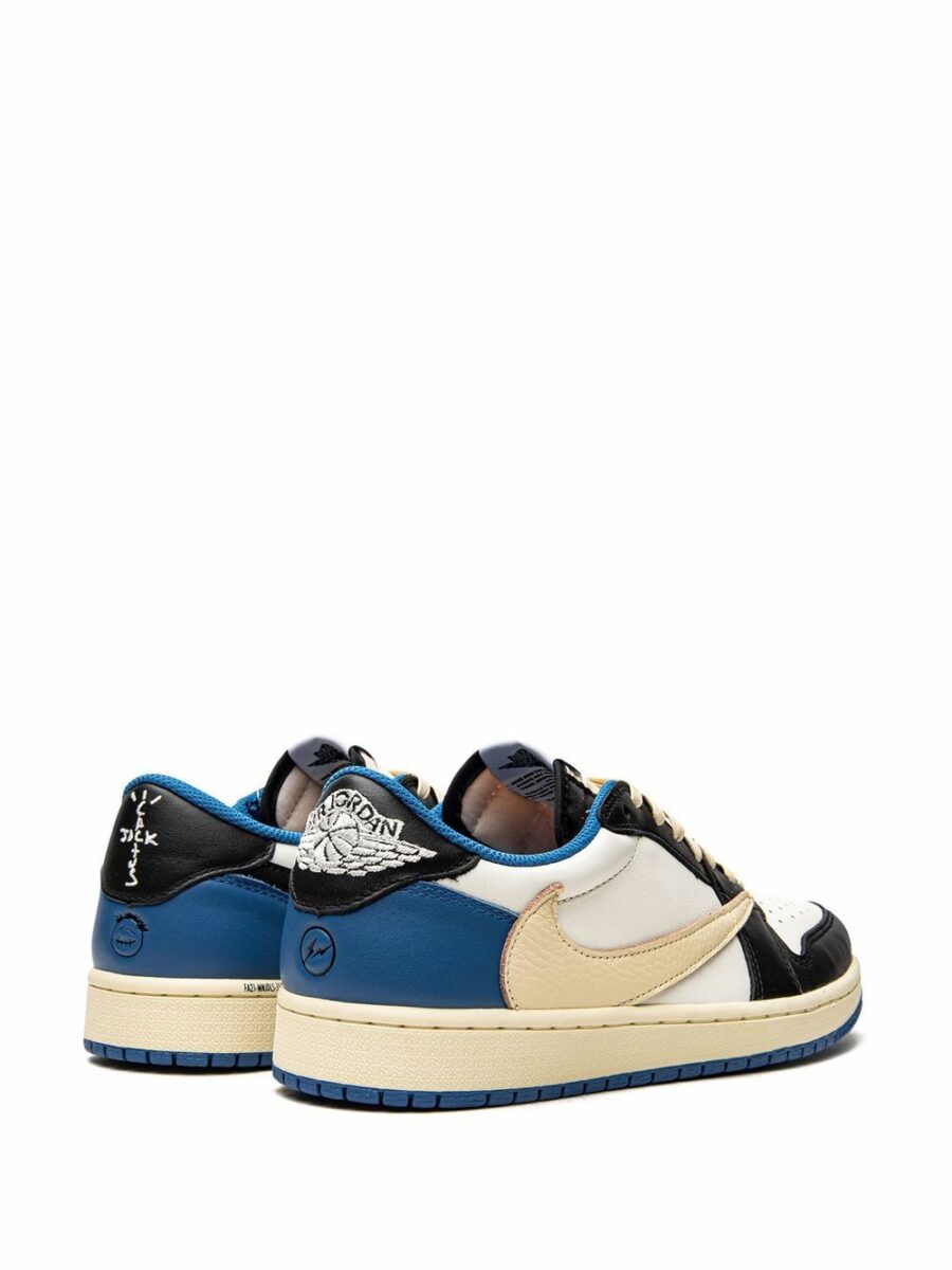 Jordan 1 Low OG SP x TraviScott - product image from the listing.