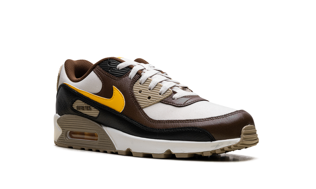 "Cacao Wow" Air Max 90 FD5810 201 - product image from the listing.