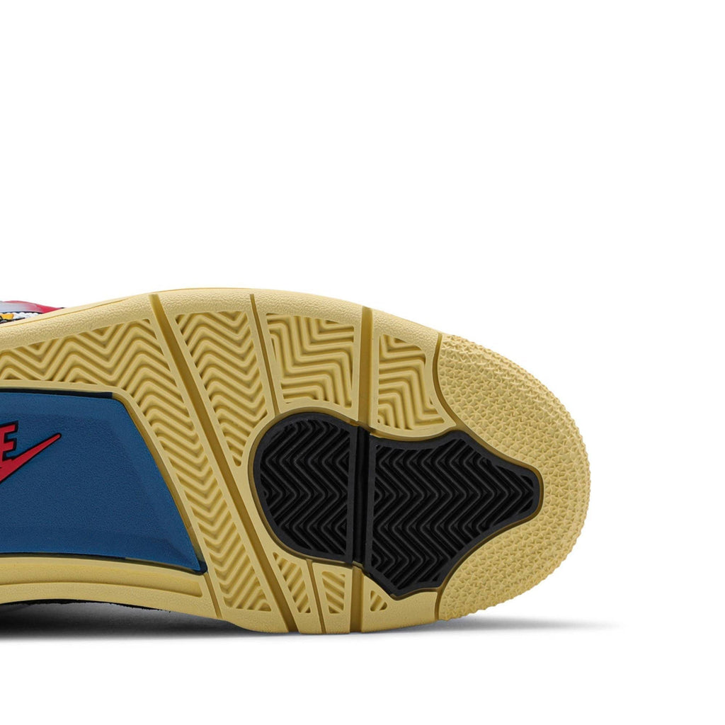 "Off Noir" Union LA x Air Jordan 4 Retro DC9533-001 - product image from the listing.