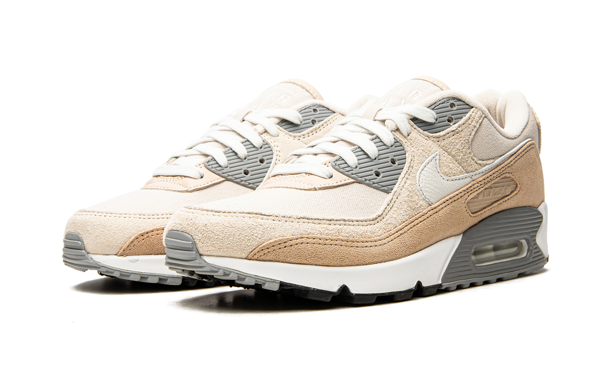 "Desert Drab" Air Max 90 DA1641 201 - product image from the listing.