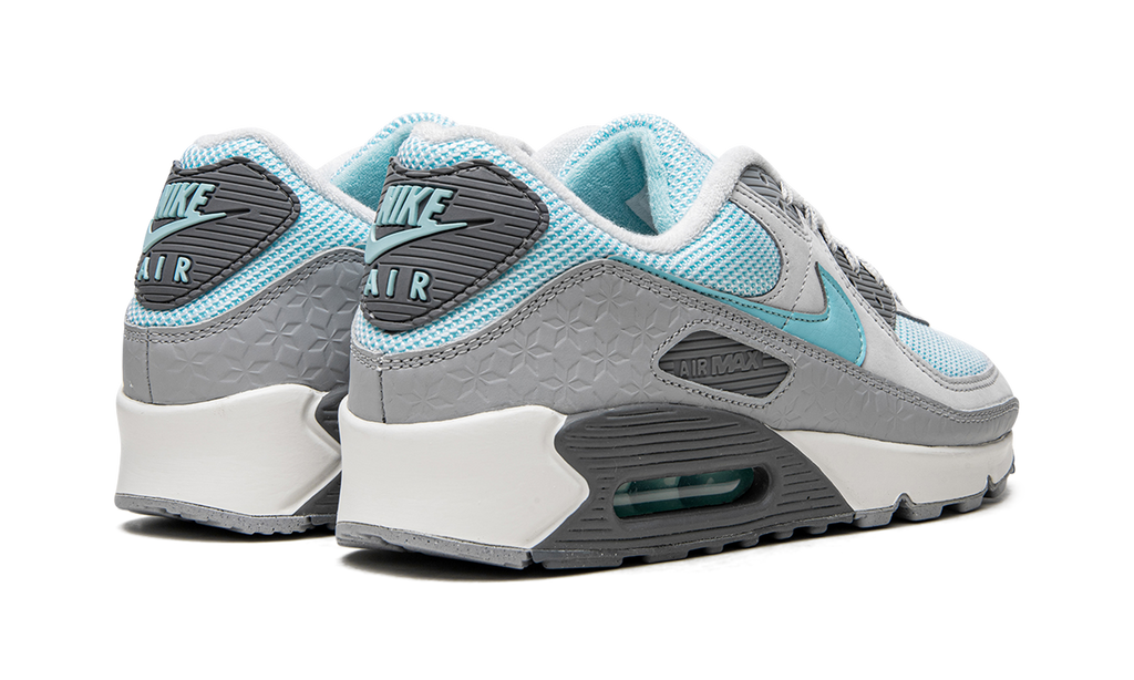 "Snowflake" Air Max 90 DQ0789 001 - product image from the listing.