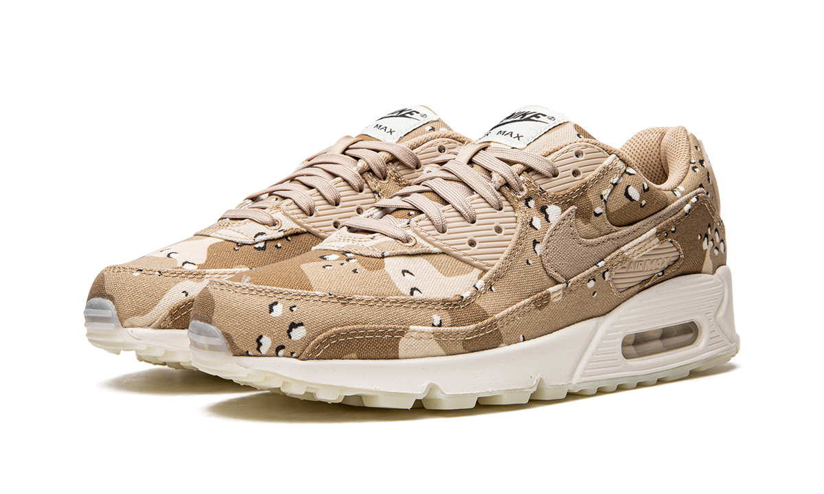 Women's AIR MAX 90 "Desert Camo" DX2313 200 - product image from the listing.